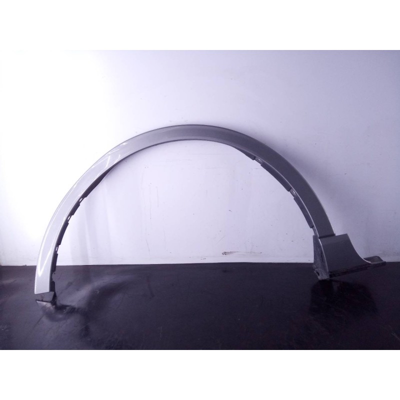 Recambio de aletin delantero izquierdo para ford kuga st-line referencia OEM IAM   P2-B3-17