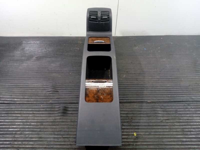 Recambio de consola central para mercedes-benz clase cls (w218) cls 250 cdi be (218.303) referencia OEM IAM   P2-A1-37