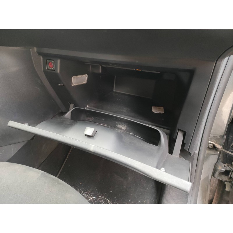 Recambio de guantera para citroën c3 exclusive referencia OEM IAM   