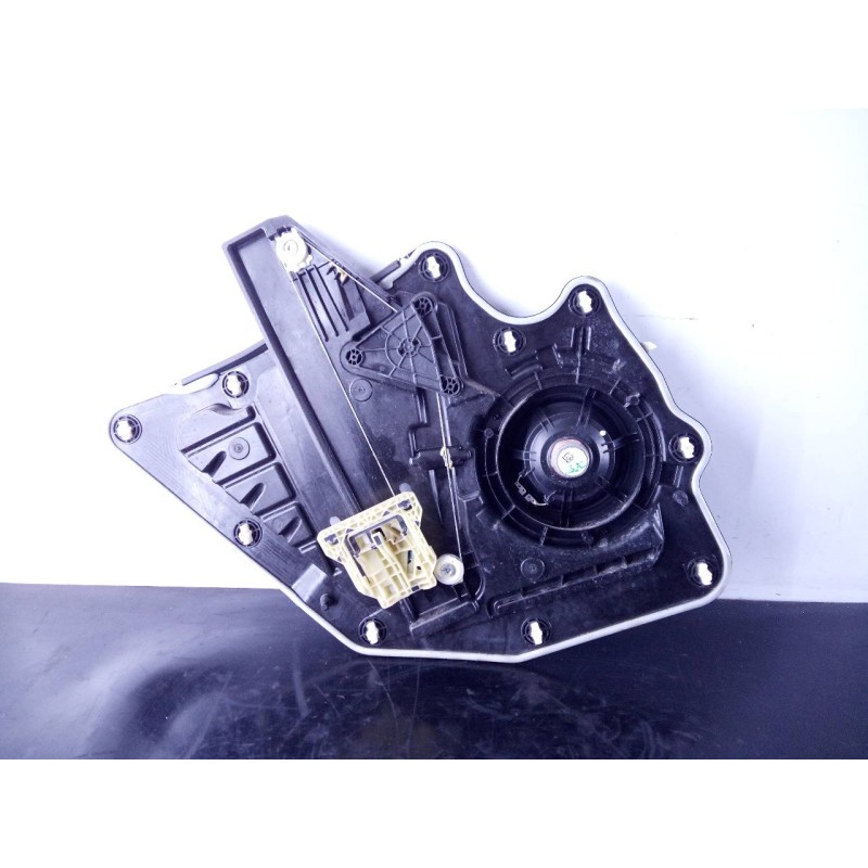 Recambio de elevalunas trasero derecho para ford kuga st-line referencia OEM IAM CM0940900 0130822090 