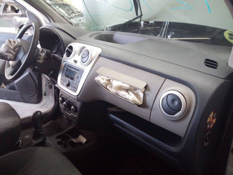 Recambio de salpicadero para dacia lodgy ambiance referencia OEM IAM   