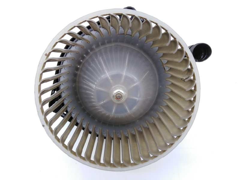 Recambio de ventilador calefaccion para ssangyong rodius xdi limited referencia OEM IAM 40510402  E3-A3-23-1