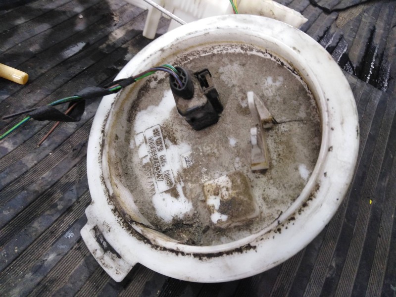 Recambio de aforador para volkswagen tiguan (5n2) referencia OEM IAM 5N0919673AB  P3-A6-15-5