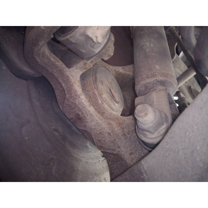 Recambio de mangueta trasera izquierda para kia cee´d sporty wagon active referencia OEM IAM   