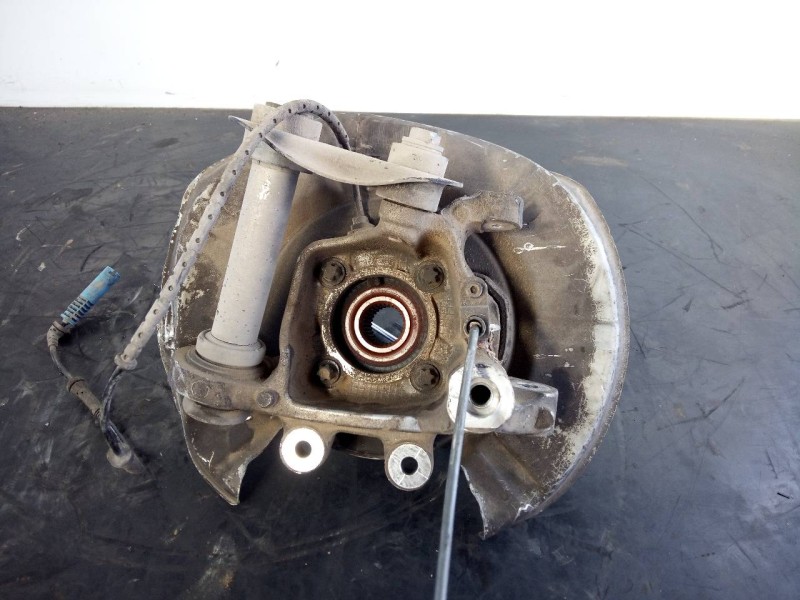 Recambio de mangueta trasera derecha para bmw serie 5 berlina (e60) 530xd referencia OEM IAM   P1-A4-18