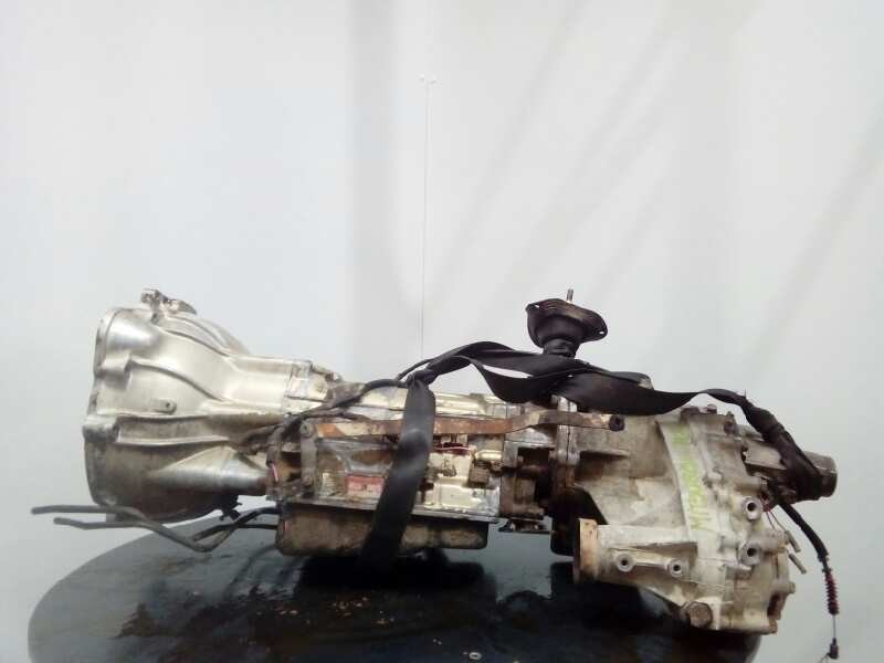 Recambio de caja cambios para mitsubishi montero (l040) 2.5 turbodiesel referencia OEM IAM 0372  M1-B4-111