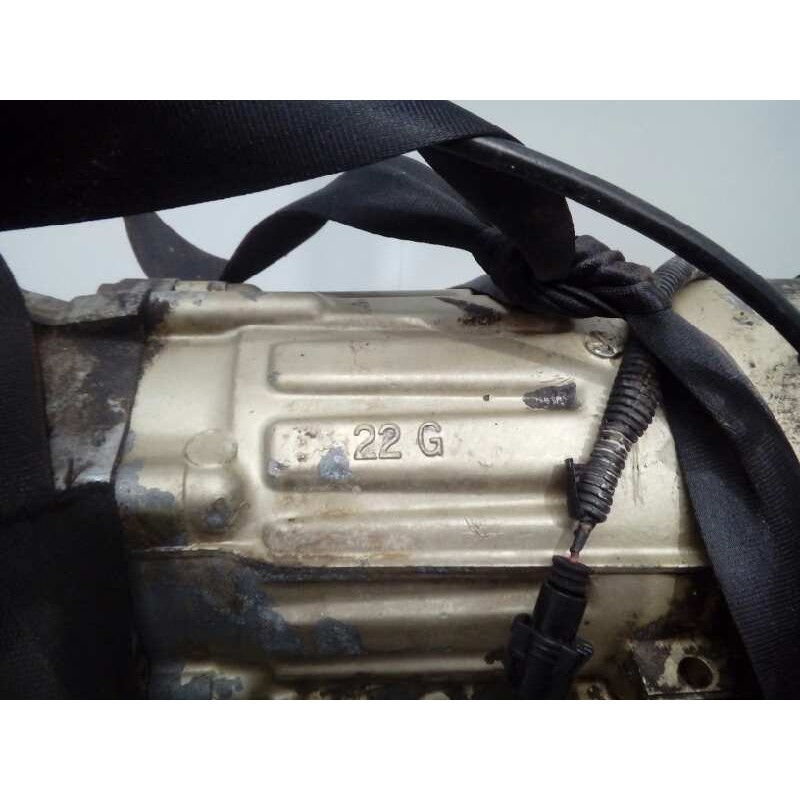 Recambio de caja cambios para mitsubishi montero (l040) 2.5 turbodiesel referencia OEM IAM 0372  M1-B4-111