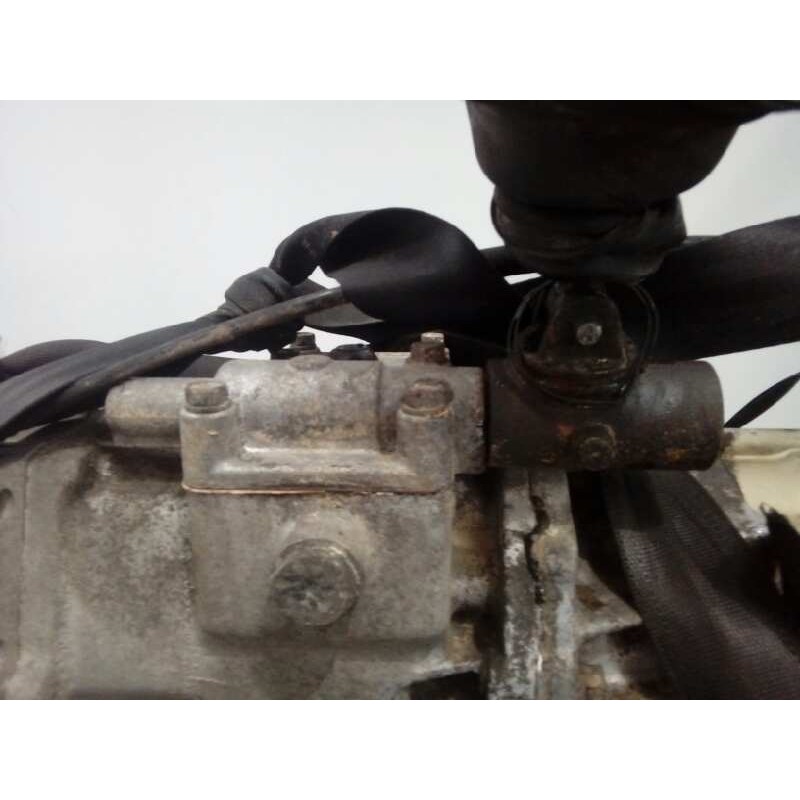 Recambio de caja cambios para mitsubishi montero (l040) 2.5 turbodiesel referencia OEM IAM 0372  M1-B4-111