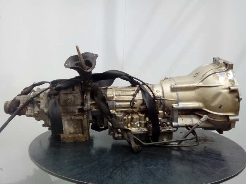 Recambio de caja cambios para mitsubishi montero (l040) 2.5 turbodiesel referencia OEM IAM 0372  M1-B4-111