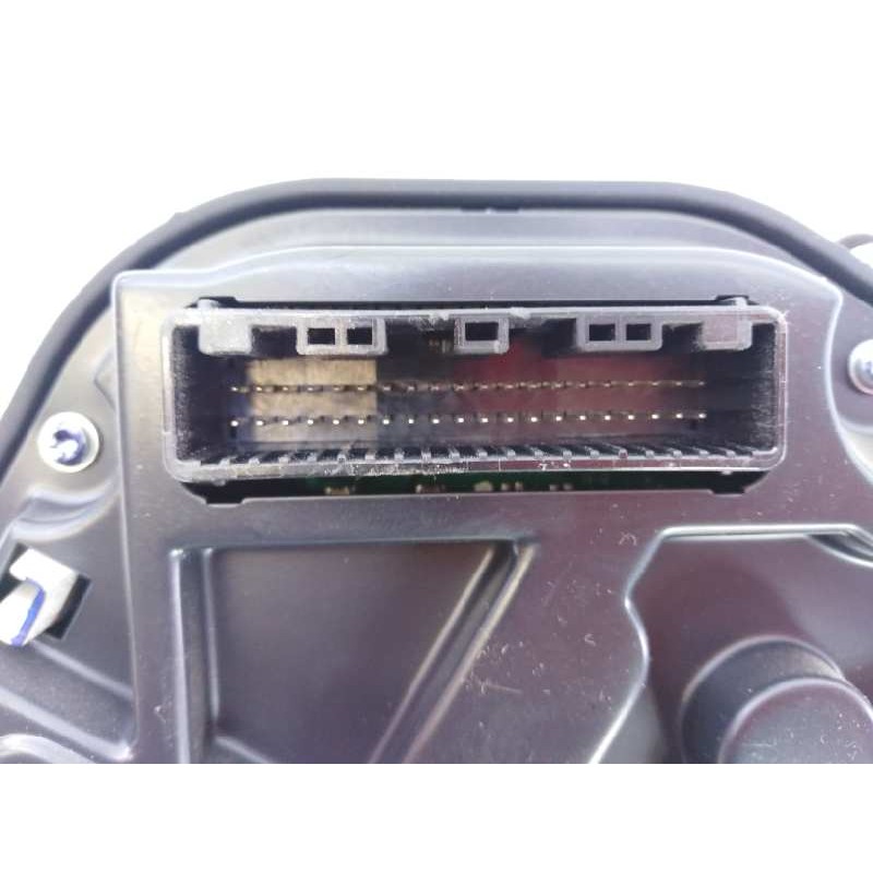 Recambio de cuadro instrumentos para toyota auris sol referencia OEM IAM 8380002M12  E3-B2-13-3