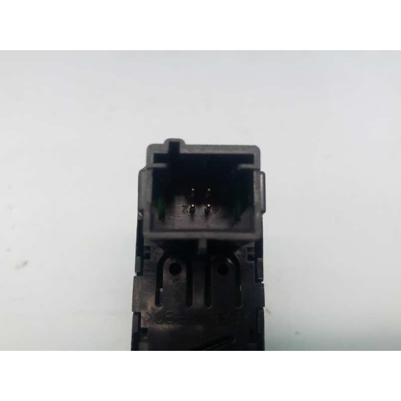 Recambio de mando elevalunas trasero izquierdo para citroën c4 lim. feel edition referencia OEM IAM 96657926XT  