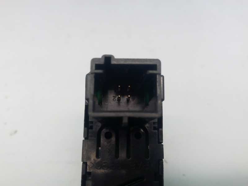 Recambio de mando elevalunas trasero izquierdo para citroën c4 lim. feel edition referencia OEM IAM 96657926XT  