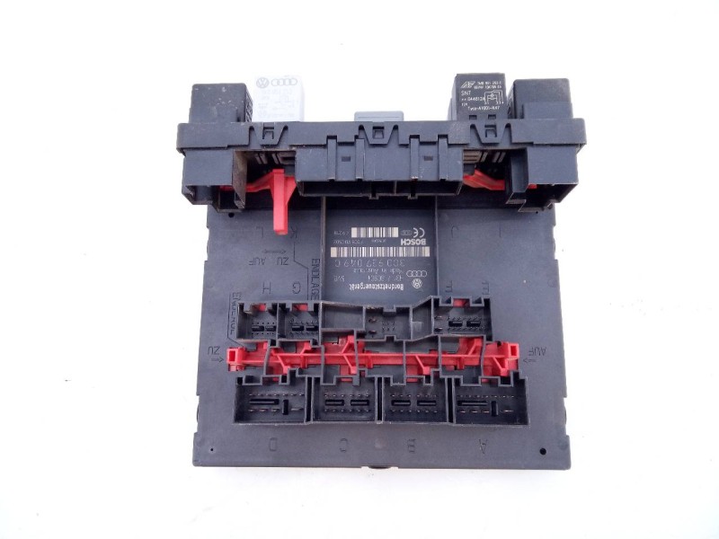 Recambio de caja reles / fusibles para volkswagen passat berlina (3c2) 2.0 tdi referencia OEM IAM 3C0937049C  E2-A1-33-4