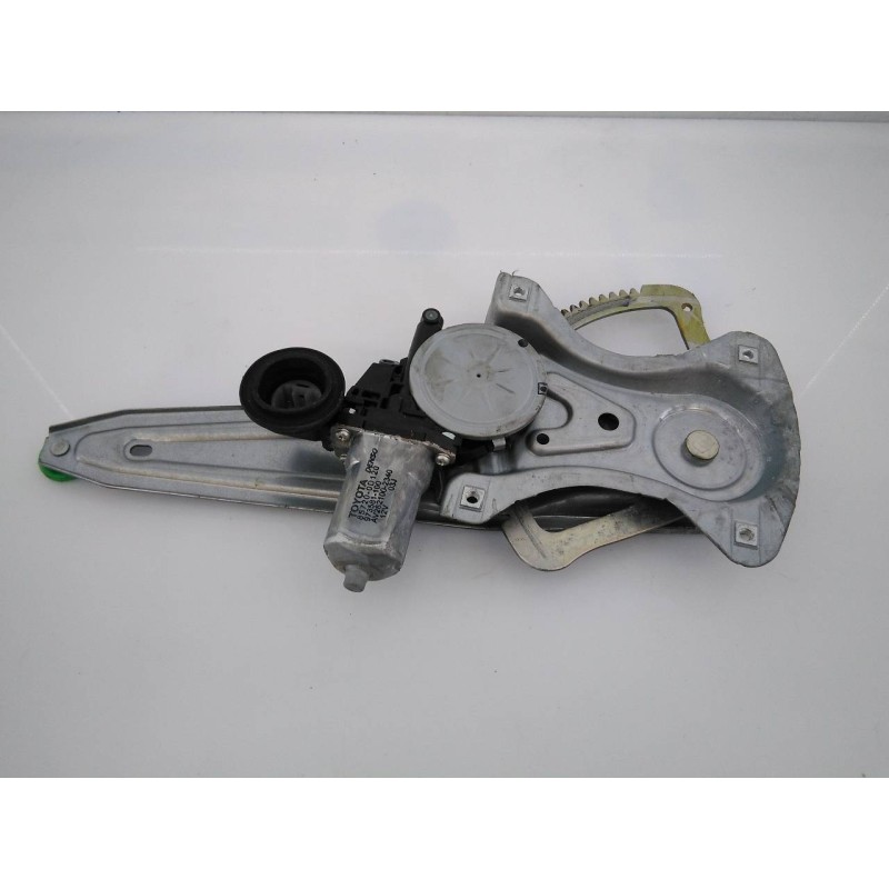 Recambio de elevalunas trasero derecho para toyota auris sol referencia OEM IAM 6980312180 857200D120 E2-B4-8-2