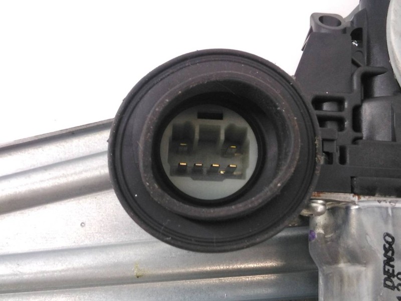 Recambio de elevalunas trasero derecho para toyota auris sol referencia OEM IAM 6980312180 857200D120 E2-B4-8-2