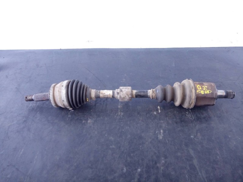 Recambio de transmision delantera izquierda para kia cee´d sporty wagon active referencia OEM IAM 495011H210  P1-A6-24