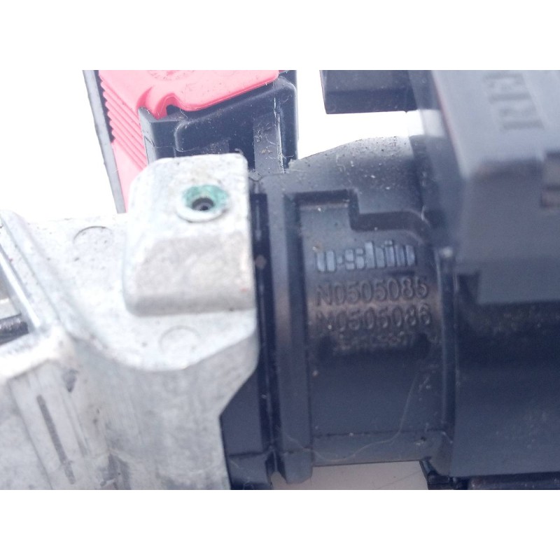 Recambio de antirrobo para dacia duster ii prestige referencia OEM IAM N0505085  E2-A1-44-7