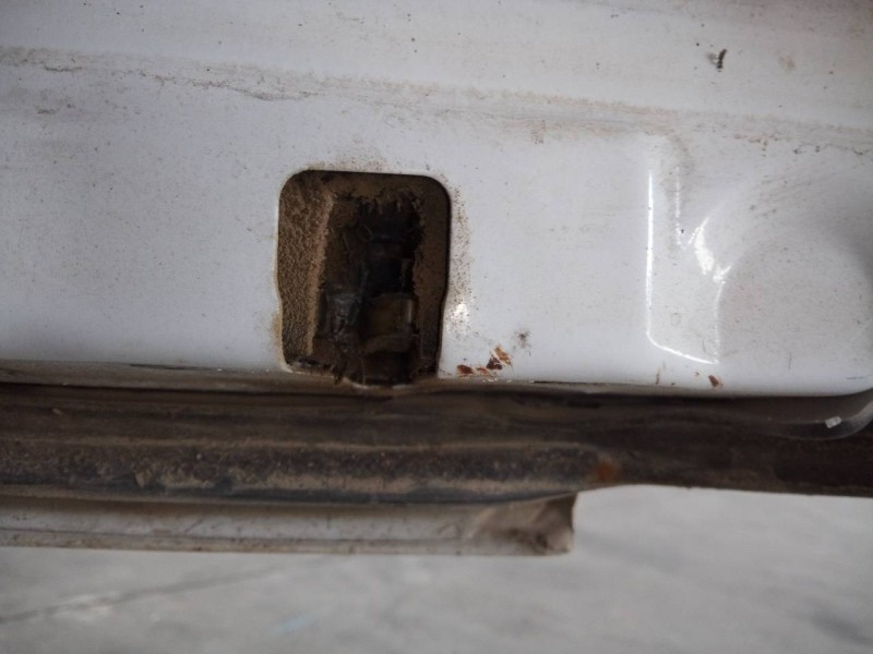 Recambio de cerradura puerta trasera izquierda para ford ranger (es) xl cabina simple 4x4 referencia OEM IAM   