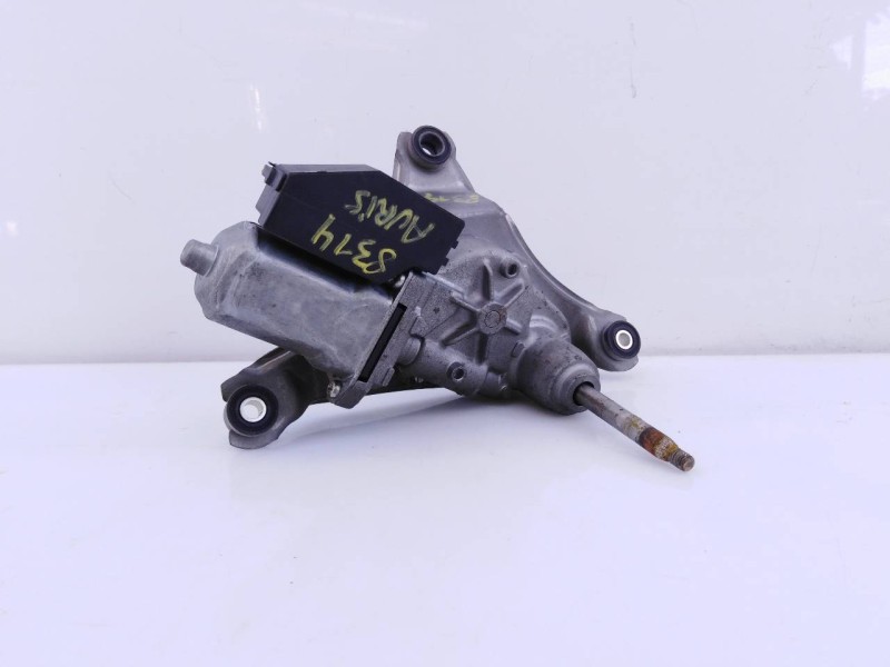 Recambio de motor limpia trasero para toyota auris sol referencia OEM IAM 8513002030  E2-B4-4-2