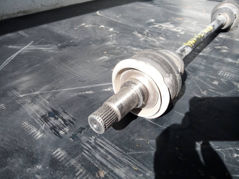 Recambio de transmision trasera izquierda para mercedes-benz clase s (w221) berlina 320 / 350 cdi 4-matic (221.080) referencia O