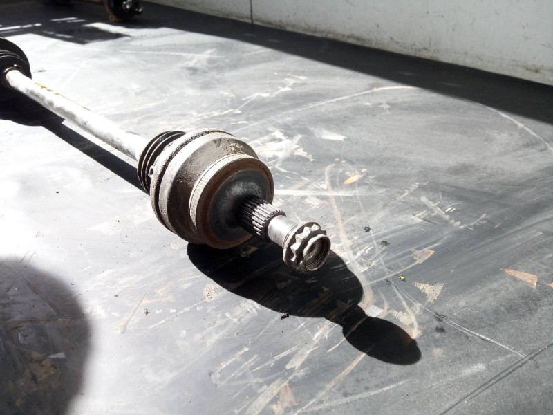 Recambio de transmision trasera izquierda para mercedes-benz clase s (w221) berlina 320 / 350 cdi 4-matic (221.080) referencia O