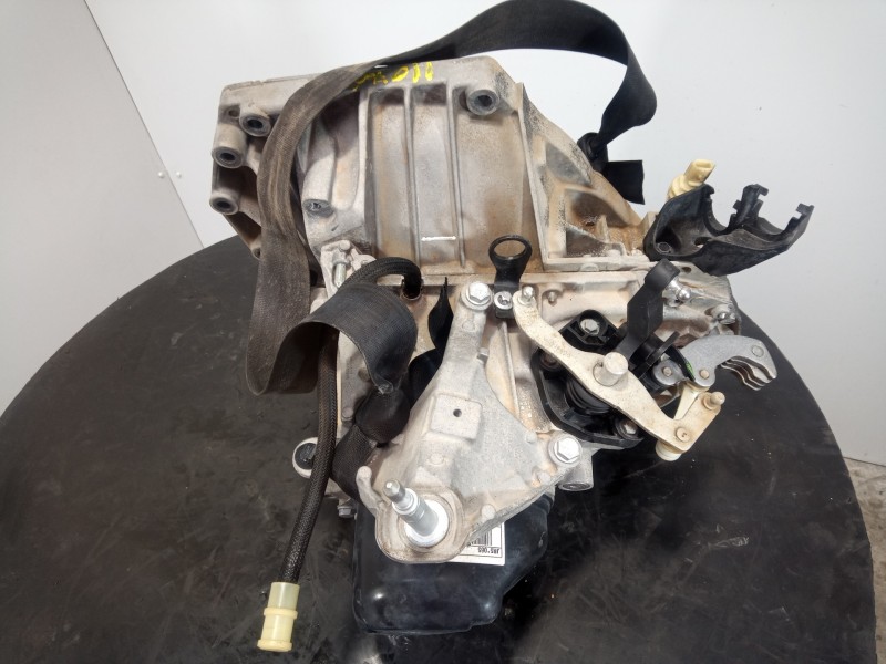 Recambio de caja cambios para dacia duster ii prestige referencia OEM IAM JR5065 A039336 M1-B3-149