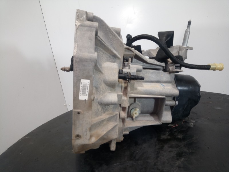 Recambio de caja cambios para dacia duster ii prestige referencia OEM IAM JR5065 A039336 M1-B3-149