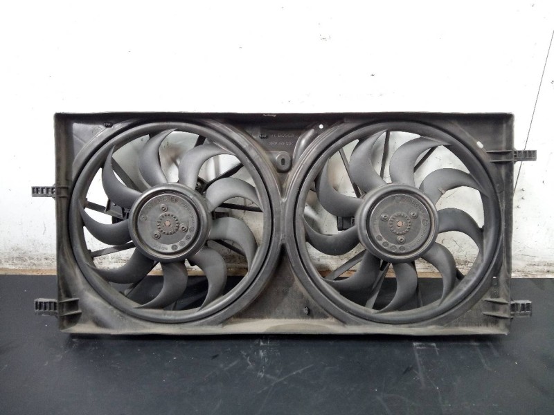 Recambio de electroventilador para renault laguna coupe gt referencia OEM IAM 214810047R 0130307165 P2-B8-13