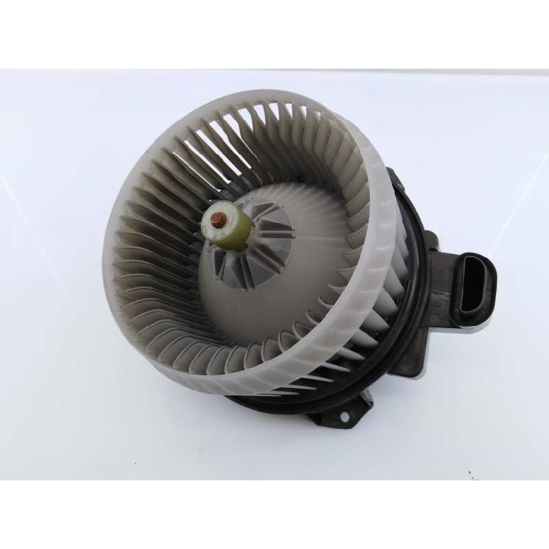 Recambio de ventilador calefaccion para toyota auris sol referencia OEM IAM AV2727008103  E2-B4-4-2