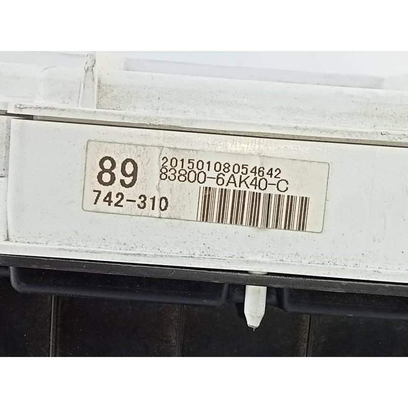 Recambio de cuadro instrumentos para toyota land cruiser (j15) basis referencia OEM IAM 20150108054642 838006AK40C E3-B2-9-3