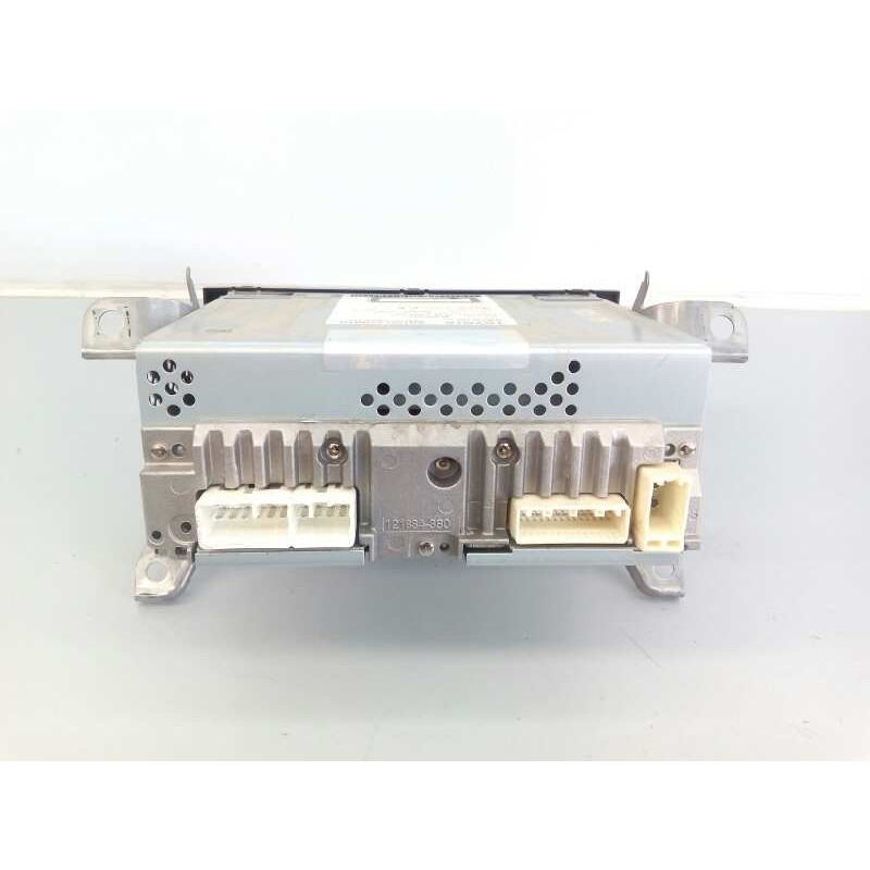 Recambio de sistema audio / radio cd para toyota land cruiser (j15) basis referencia OEM IAM 8612060M10 1230005030C101 E3-B2-8-4