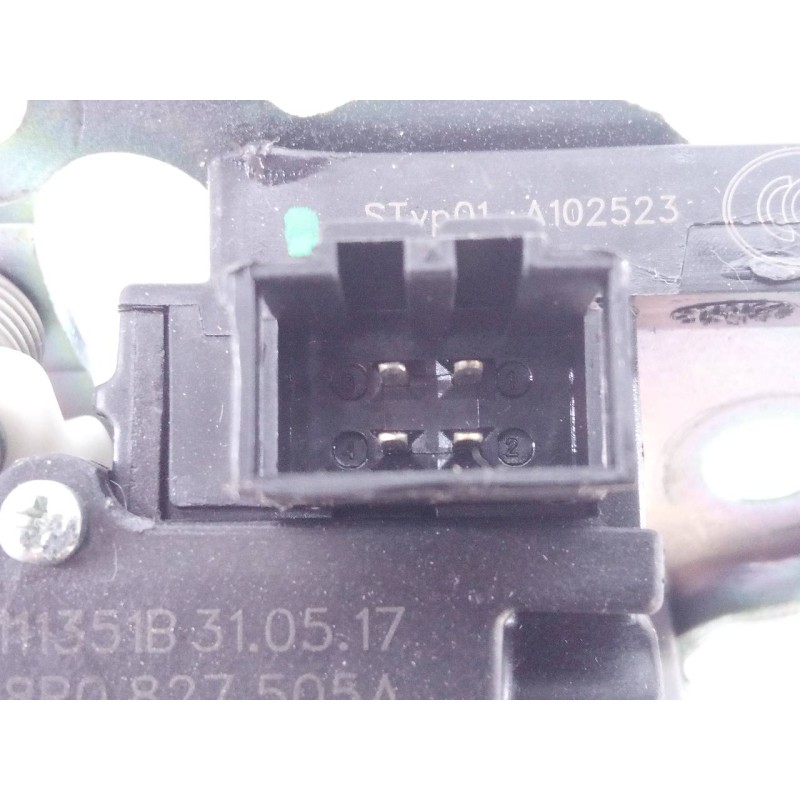 Recambio de cerradura maletero / porton para skoda fabia active referencia OEM IAM 111351B 8R0827505A E1-A5-39-1