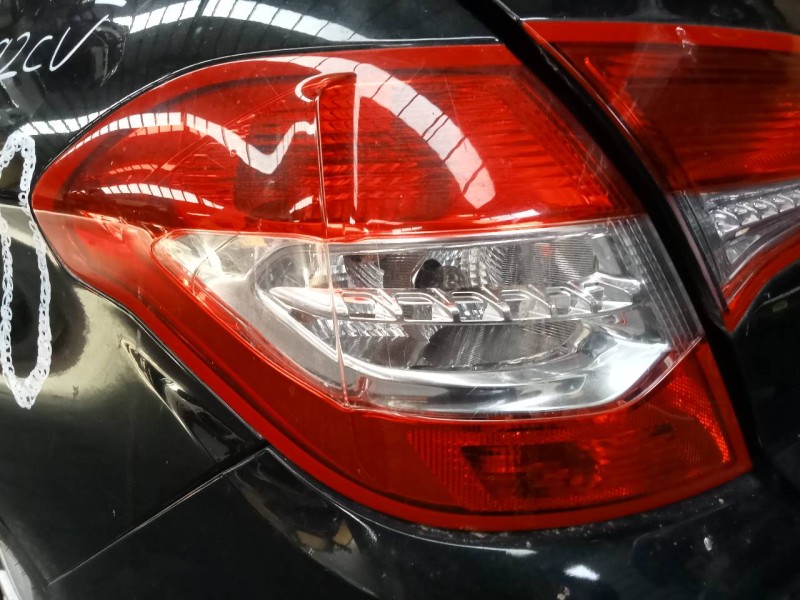 Recambio de piloto trasero izquierdo para citroën c4 lim. seduction referencia OEM IAM   