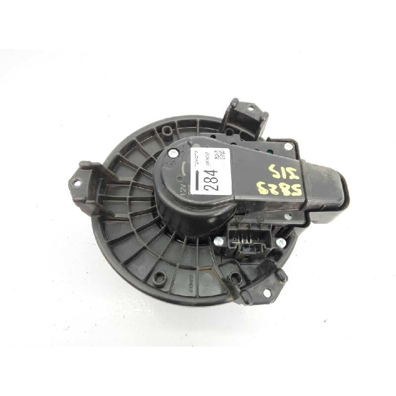 Recambio de ventilador calefaccion para toyota land cruiser (j15) basis referencia OEM IAM 8710360400 1163602840 E2-B4-24-2