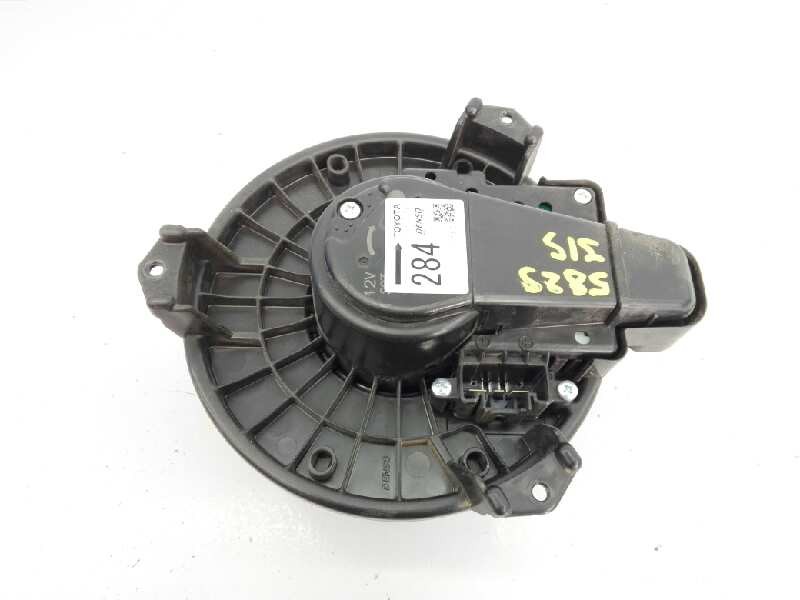 Recambio de ventilador calefaccion para toyota land cruiser (j15) basis referencia OEM IAM 8710360400 1163602840 E2-B4-24-2