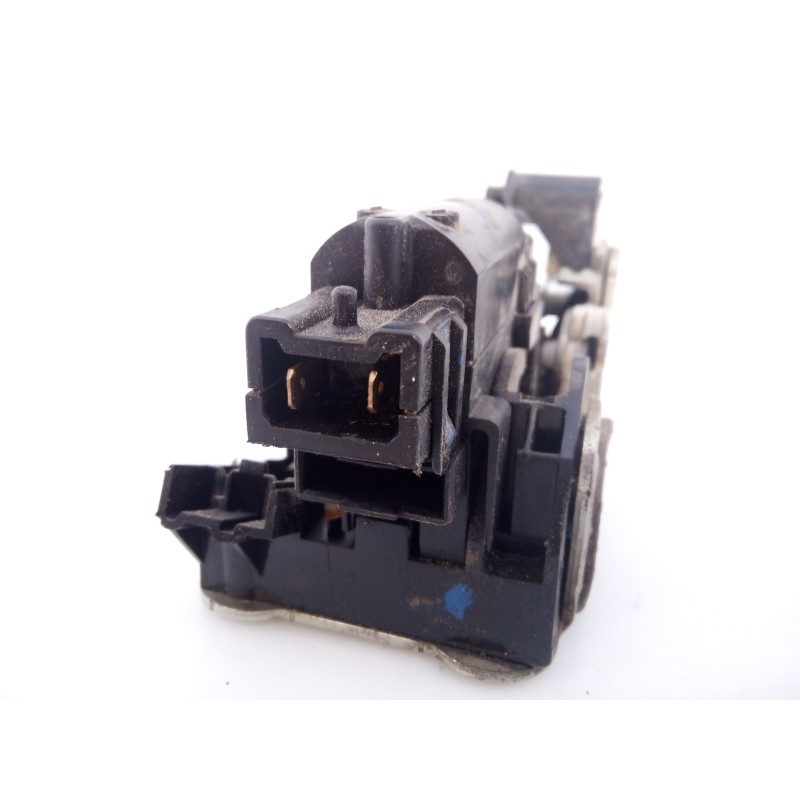 Recambio de cerradura puerta delantera derecha para dacia lodgy ambiance referencia OEM IAM   E1-A1-36-1