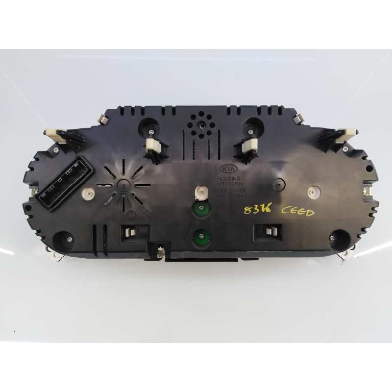 Recambio de cuadro instrumentos para kia cee´d drive referencia OEM IAM 94033A2020  