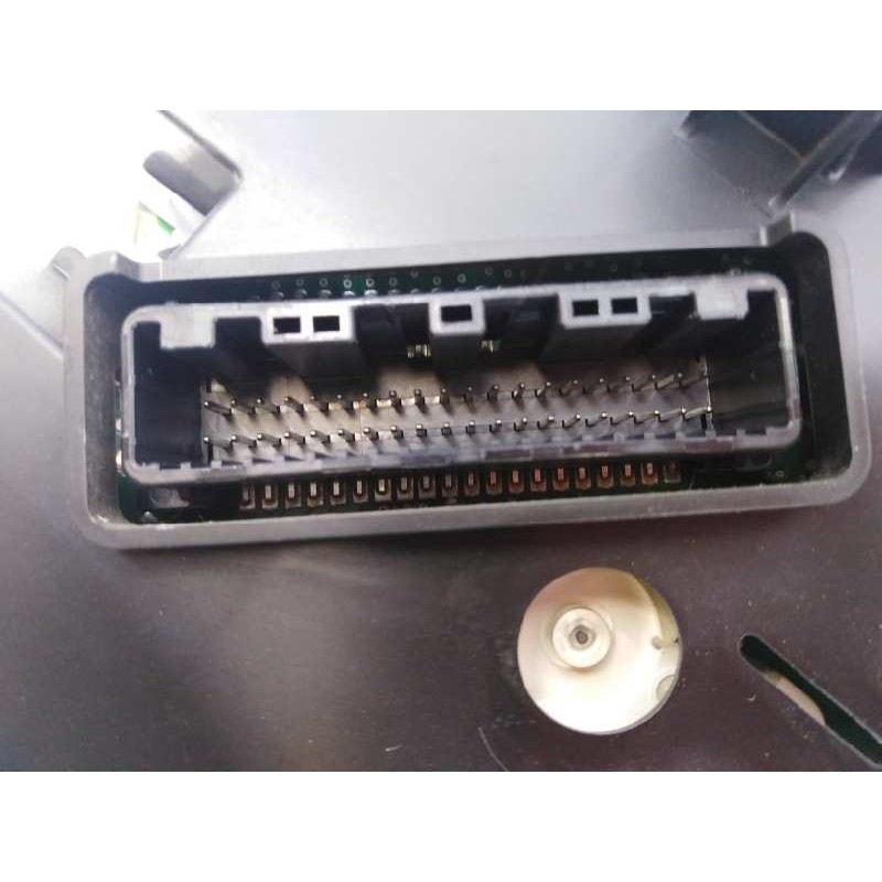 Recambio de cuadro instrumentos para kia cee´d drive referencia OEM IAM 94033A2020  
