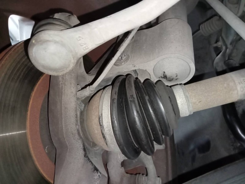 Recambio de transmision delantera izquierda para citroën c4 lim. seduction referencia OEM IAM 9656135280  