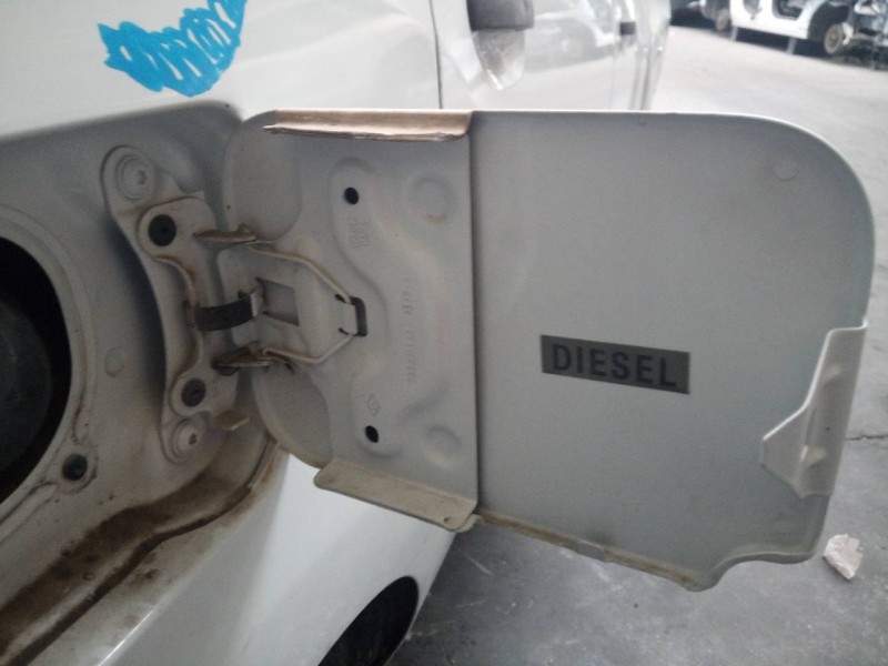 Recambio de tapa exterior combustible para dacia lodgy ambiance referencia OEM IAM   