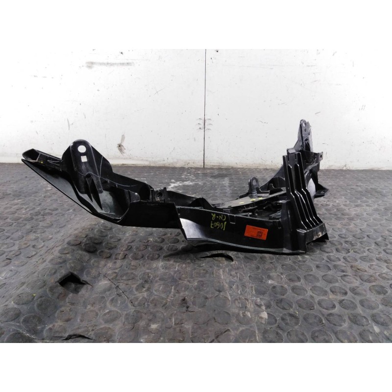 Recambio de rejilla delantera para toyota c-hr hybrid advance referencia OEM IAM 88215F4010  P2-A2-29
