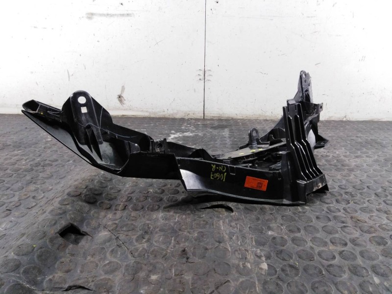 Recambio de rejilla delantera para toyota c-hr hybrid advance referencia OEM IAM 88215F4010  P2-A2-29