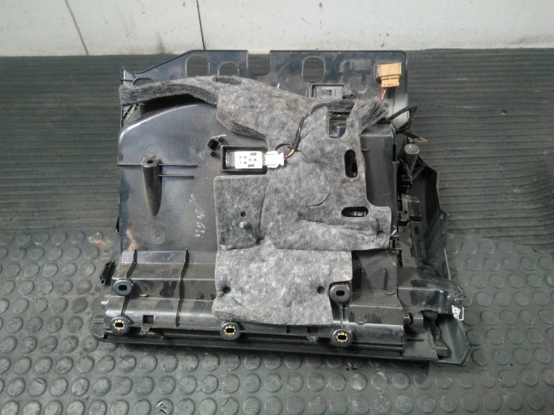 Recambio de guantera para audi a5 sportback (8t) 2.7 tdi referencia OEM IAM 8K1857035  P2-A1-34
