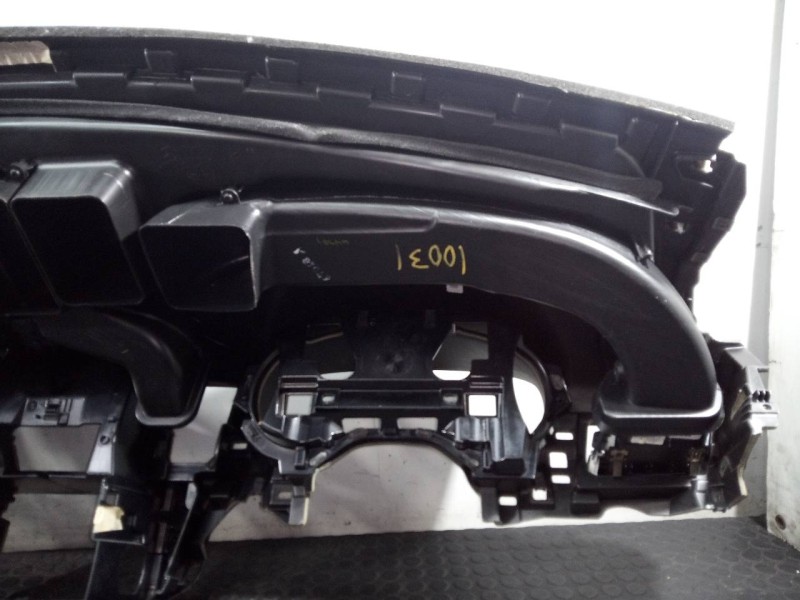 Recambio de salpicadero para mercedes-benz clase m (w166) ml 350 bluetec (166.004) referencia OEM IAM   P2-A3-31