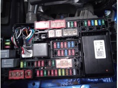 CAJA RELES / FUSIBLES 8264147050A 8994 