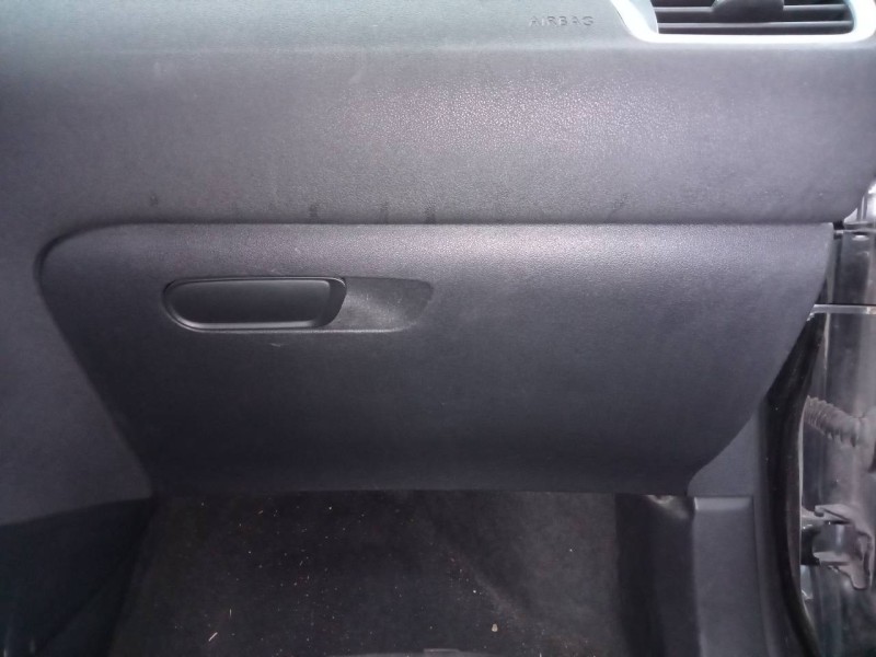 Recambio de guantera para citroën c4 lim. seduction referencia OEM IAM   