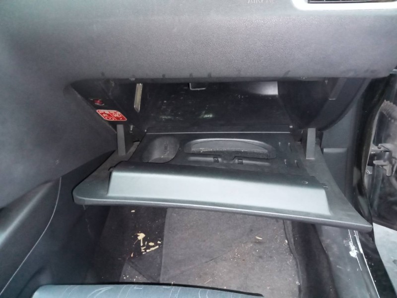 Recambio de guantera para citroën c4 lim. seduction referencia OEM IAM   