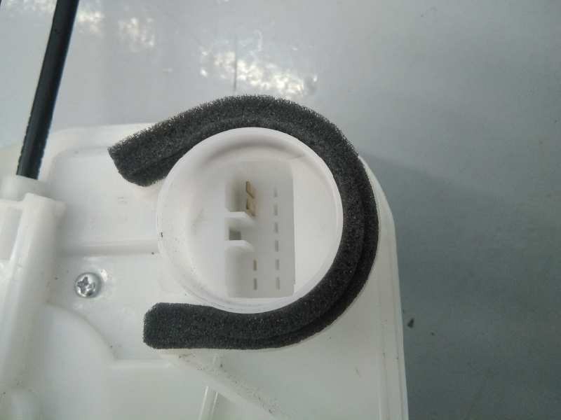 Recambio de cerradura puerta trasera derecha para mitsubishi outlander (gf0) phev kaiteki 4wd referencia OEM IAM 5745A396 A04721