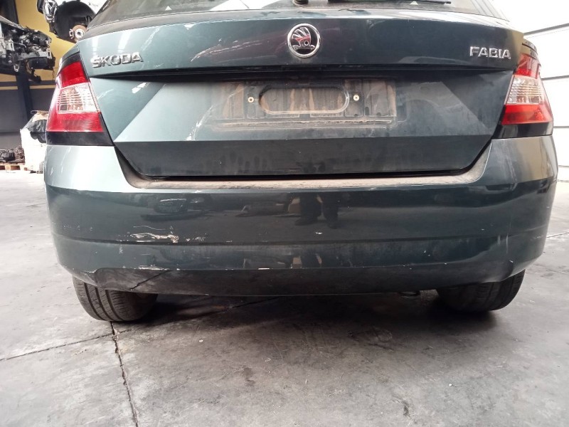 Recambio de paragolpes trasero para skoda fabia active referencia OEM IAM   