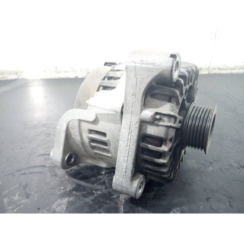 Recambio de alternador para bmw x1 (e84) sdrive 18d referencia OEM IAM 7802261 S48AN10 P3-A4-14-5